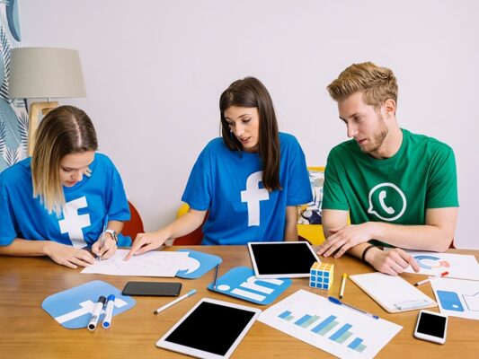 Tạo chiến lược tiếp thị truyền thông xã hội sao cho hiệu quả? - Ifox Digital